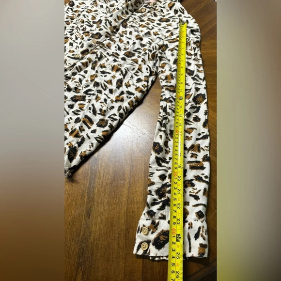 Show Me Your Mumu Marcella Shirt Cheetah Button Up Shirt Boho Chic Size XS - Picture 6 of 9